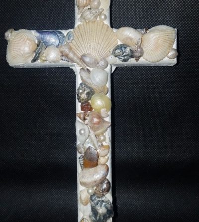 Seashell Cross